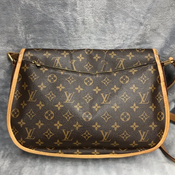 LOUIS VUITTON MENILMONTANT MM VGCDC MI2111 - Picture 2 of 8